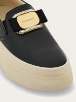 Ferragamo New Vara plate slip on - Image 6